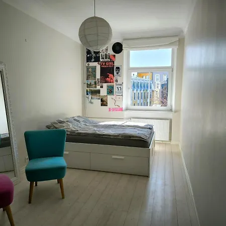 Apartment Sunshine Near Old Town Tallinn